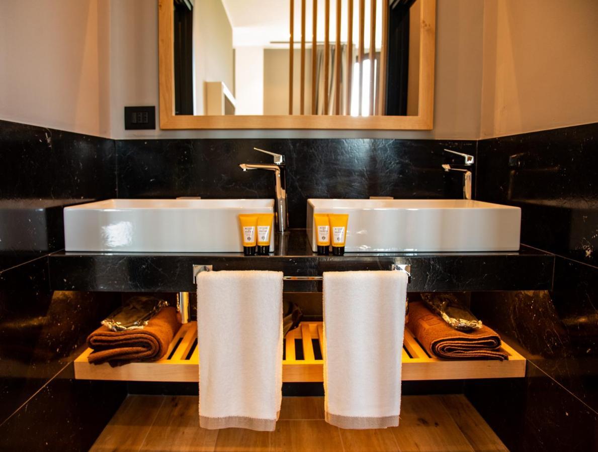 Montalbera Wine Suites Montemagno  Εξωτερικό φωτογραφία