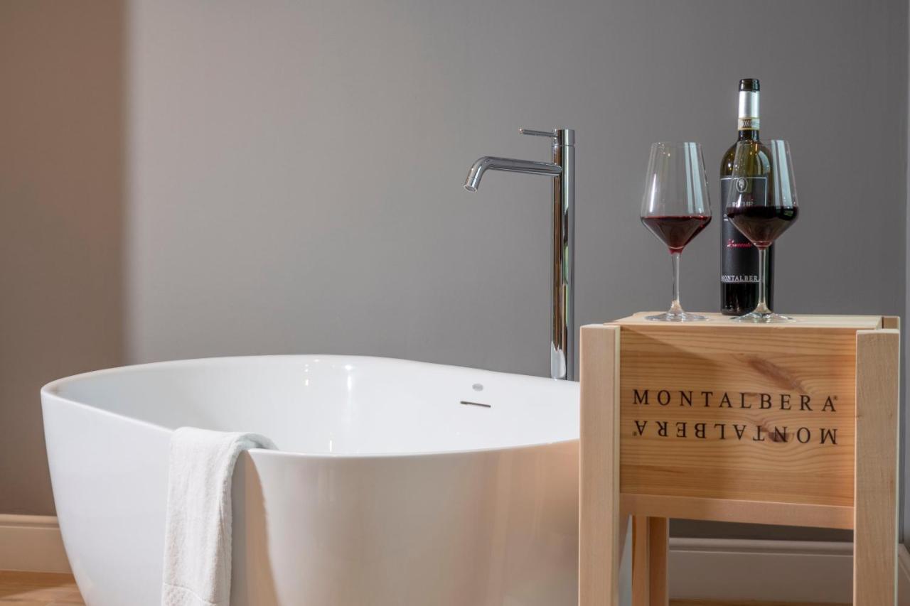 Montalbera Wine Suites Montemagno  Εξωτερικό φωτογραφία
